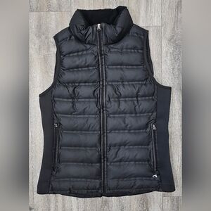 Women's GapFit Puffer Vest-Size Small